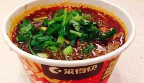 重慶最有名的酸辣粉店是哪家(重慶酸辣粉排行榜第一名探店)