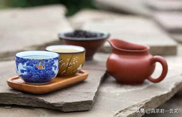 烏龍茶什么人不適合喝_一天喝多少烏龍茶可以減肥