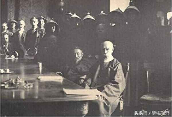 李鸿章的诗词翻译,李鸿章的诗词翻译是什么