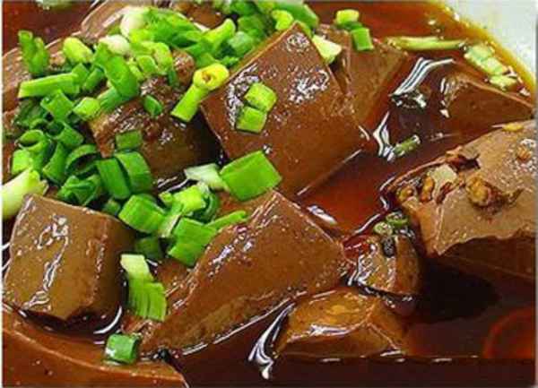 豬血豆腐湯怎么做好吃、豬血豆腐的湯做法