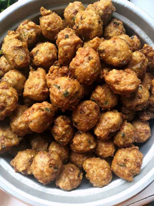 油炸肉丸子的制作方法和用料;油炸肉丸子的制作方法和用料視頻