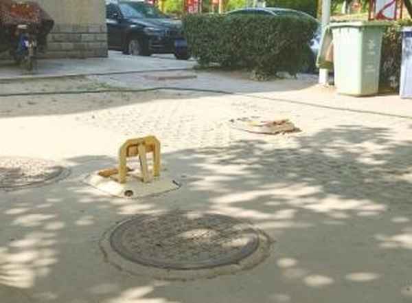 移動車庫汽車折疊車棚_移動車庫汽車折疊車棚結構圖紙