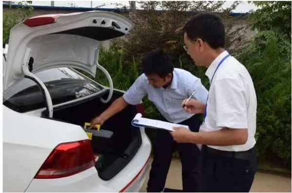 汽車可以不買商業險嗎—汽車可以不買商業險嗎現在
