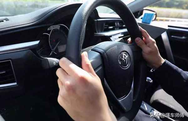 車在怠速時候抖動是什么原因-汽車在怠速狀態下抖動是什么原因