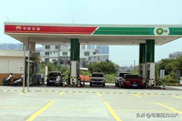 石油92跟石化92一樣嗎(石油跟石化的油哪個好)