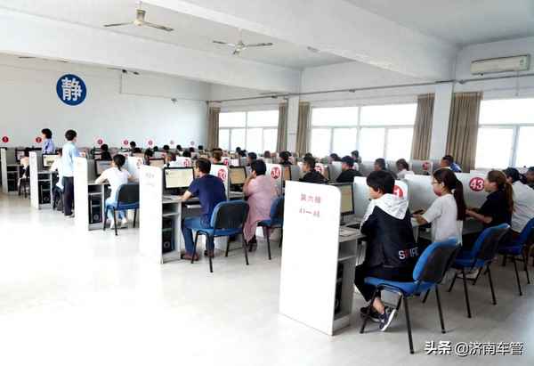道路是科二還是科三;科二和科三哪個難考