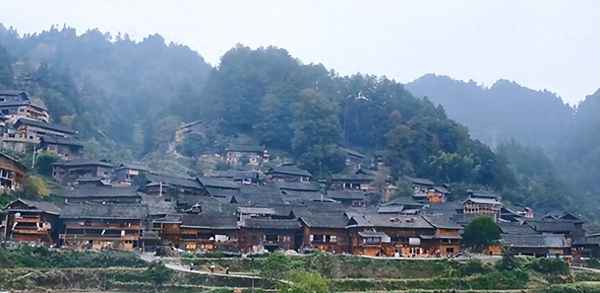 貴州朗德苗寨簡介、朗德苗寨住宿攻略