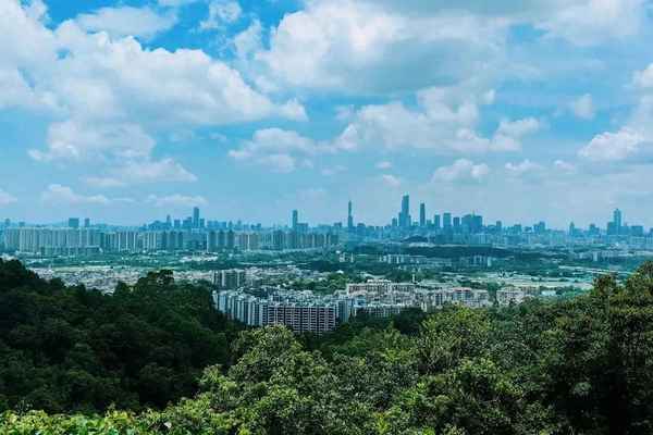 廣州最漂亮的免費公園_最著名廣州小吃一條街
