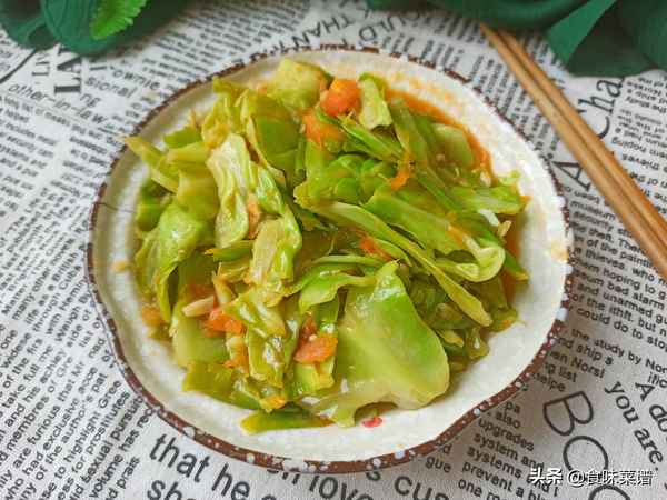 圓白菜西紅柿怎么炒好吃—圓白菜炒西紅柿怎么說(shuō)
