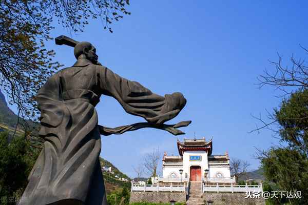 《離騷》(節選)屈原—《離騷》(節選)屈原長太息以掩涕兮