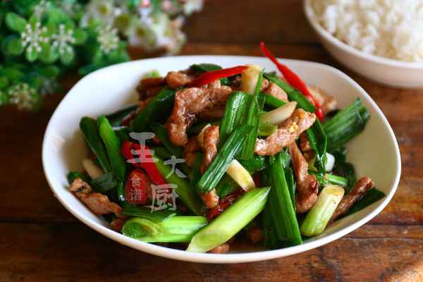 蒜苗肉絲的做法大全(蒜苗炒肉絲怎么做好吃竅門)