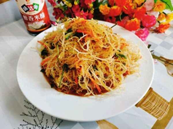 龍須菜的做法涼拌菜時用開水燙嗎;龍須菜拌涼菜用開水焯一下嗎