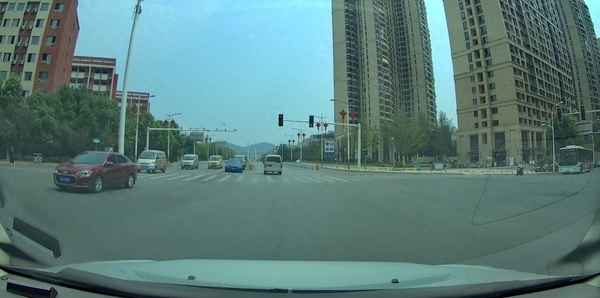 小車油漆劃痕怎么修復、小車油漆劃痕修復多少錢