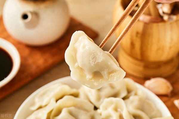 牛肉火鍋哪個(gè)部位的牛肉最好吃—牛肉火鍋哪個(gè)部位的牛肉最好吃 吊龍
