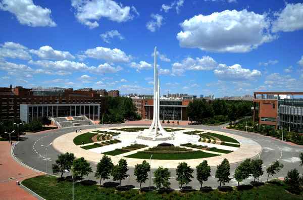 吉林财经大学属于几本_吉林财经大学？