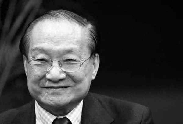 白云千载空悠悠前面一句、白云千载空悠悠啥意思