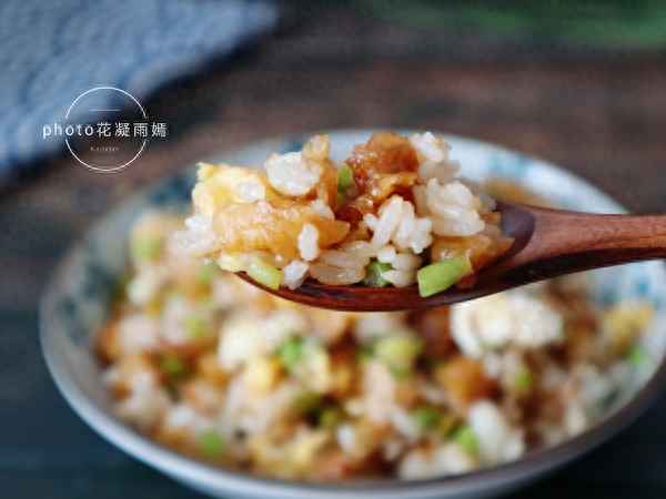 蛋炒飯配什么配菜最好吃_蛋炒飯加什么配菜好吃