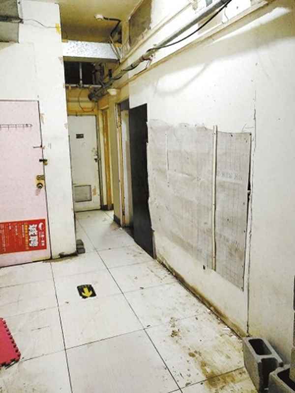 附近半地下室出租;半地下室房价