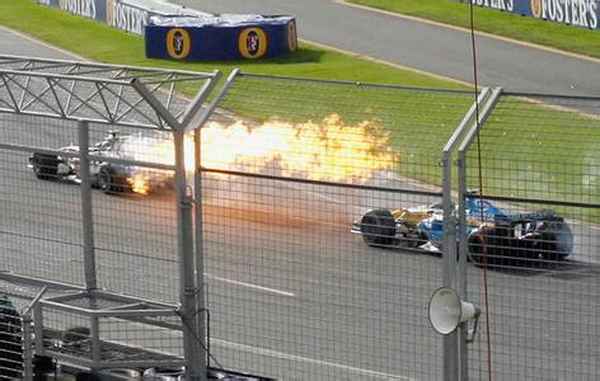 汽車爆缸,汽車爆缸和拉缸有什么區別