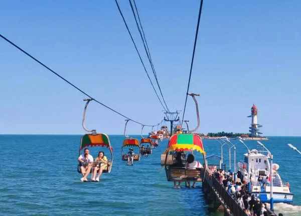 阿那亚和蔚蓝海岸哪个值得去_不住阿那亚可以进去玩吗