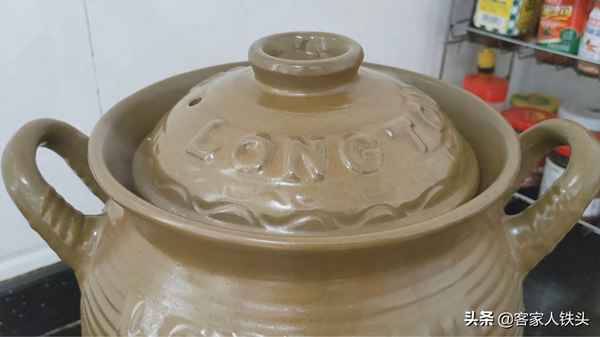 鯪魚(yú)煲什么湯最有營(yíng)養—鲗魚(yú)煲湯放什么材料