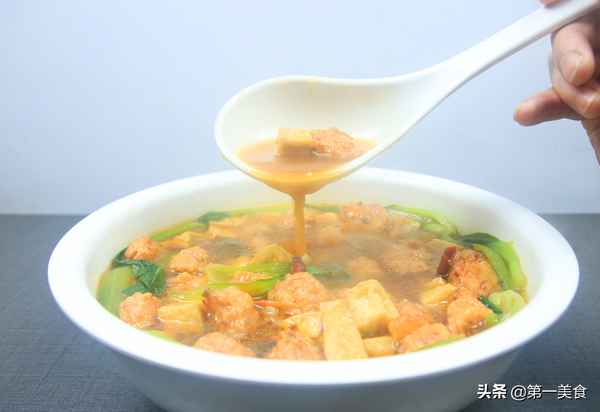 小白菜湯家常做法—芹菜湯的做法