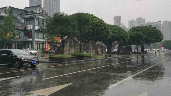 去重慶旅游下雨影響嗎_去重慶玩下雨影響嗎