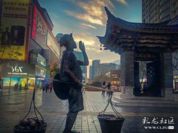 赞美昆明春城的词;形容昆明春城诗