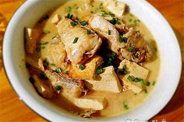 羅非魚燉豆腐的家常做法,為什么不建議多吃羅非魚