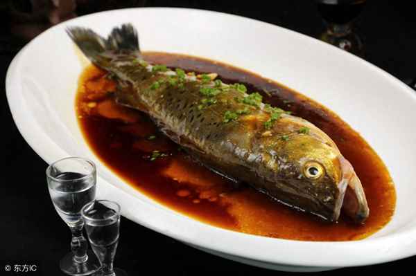 紅燒黃魚的營養價值、大廚紅燒黃魚