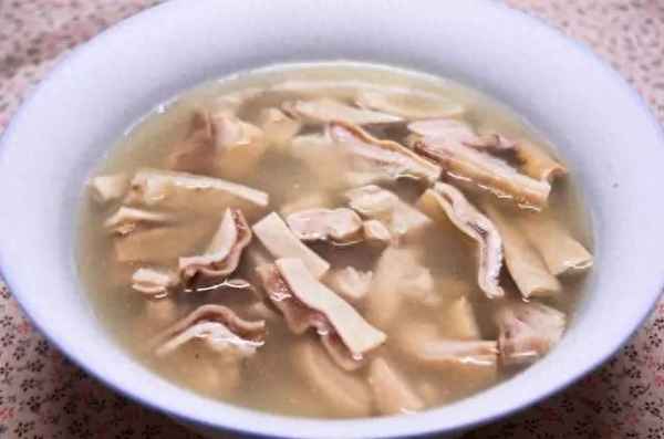 夏天豬肚和什么燉湯適合-豬肚的最佳搭配是什么