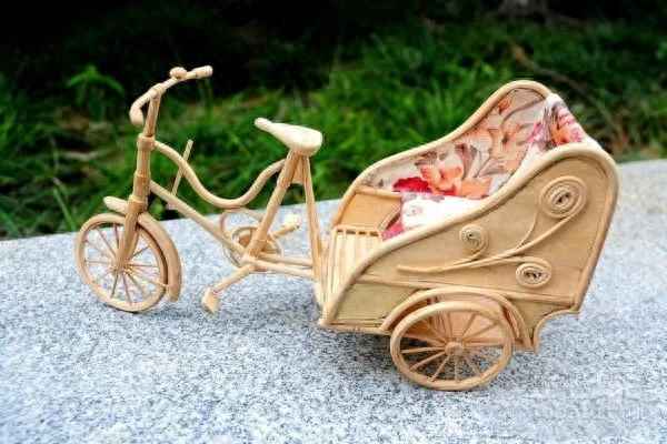摆地摊卖什么挣钱,春天摆地摊卖什么挣钱