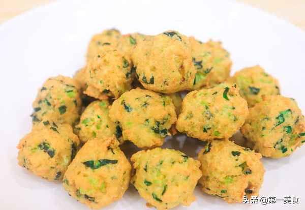 炸豆腐丸子是什么菜;炸豆腐丸子都擱什么佐料