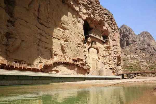 炳靈寺石窟在哪里、炳靈寺石窟服務中心電話