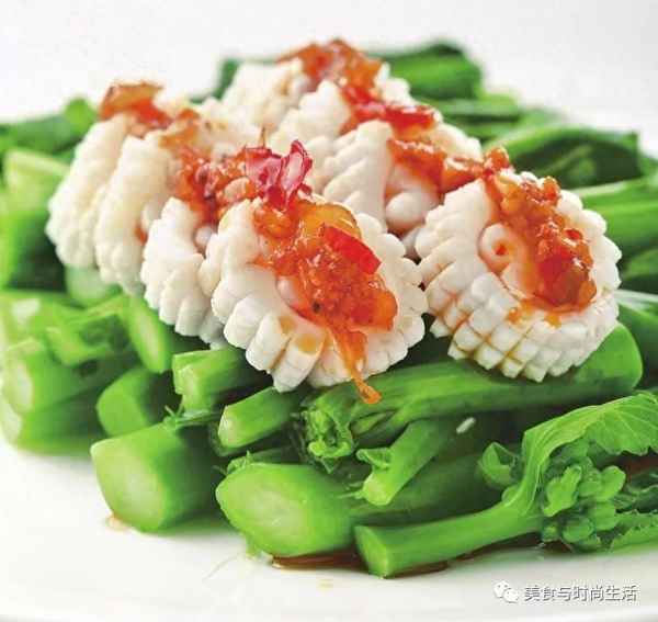 魷魚卷怎么炒好吃 家常做法,家庭炒魷魚的簡單做法