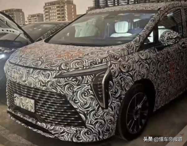 別克gl8世紀車型圖片,別克gl8世紀版七座版優缺點