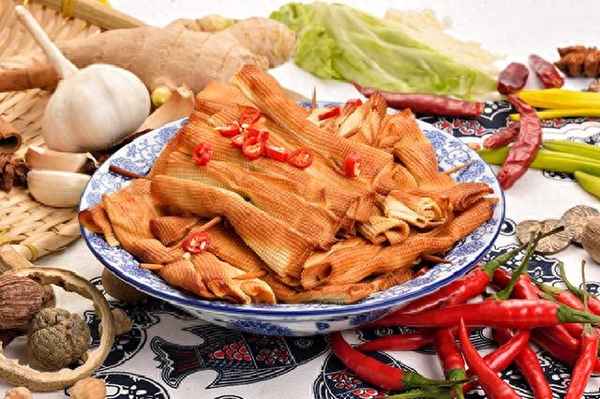 雞湯干豆腐串的做法—雞湯干豆腐串的做法竅門