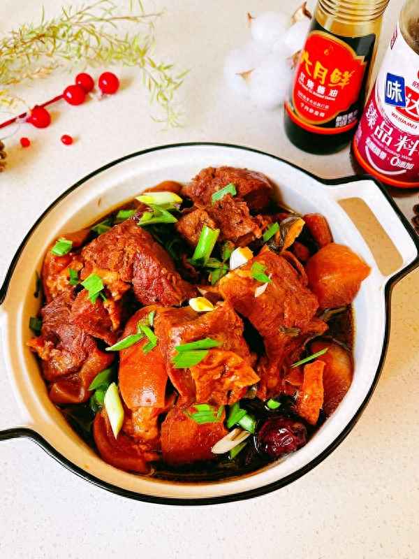 紅燒羊肉燉什么好吃;紅燒羊肉怎樣燉