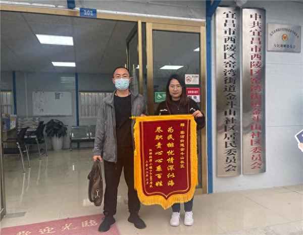 拉菲小镇属于哪个区(拉菲酒庄在哪里)