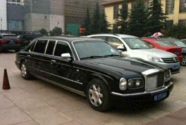 一千萬以上的豪車排名—邁巴赫最新款1400萬