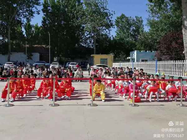 歡樂中國年串詞報幕詞;歡樂中國年串臺詞