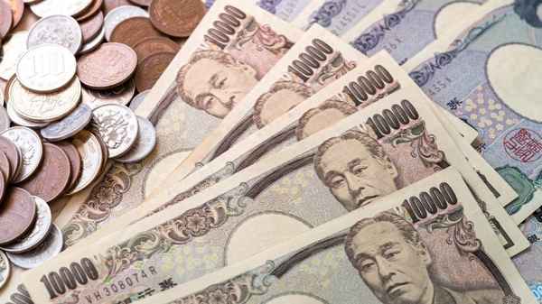 日本留學一年20萬夠嗎(女生適合去哪個國家留學)