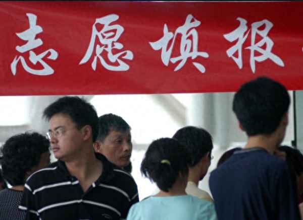 浙江财经大学法学几本,浙江财经大学有法律系吗