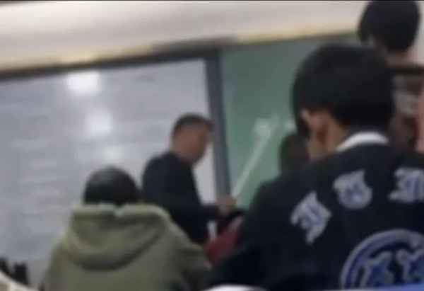 泰興教育局(泰興教育局電話)