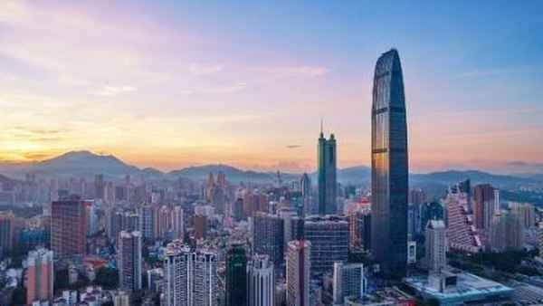 实时更新全球热门足球比赛直播信息