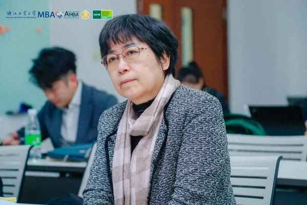 浙江财经大学论文答辩;浙江财经大学论文答辩PPT时间