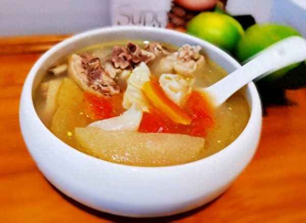 花膠煲湯的12種做法,花膠和什么煲湯最適合夏天喝
