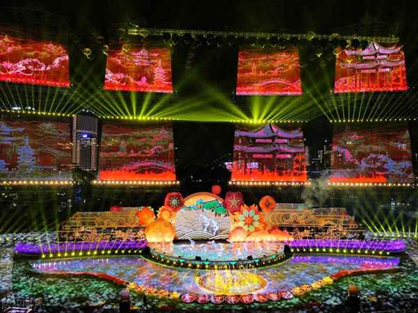 元旦文艺晚会主持词开场白(元旦文艺晚会主持词开场白怎么说)