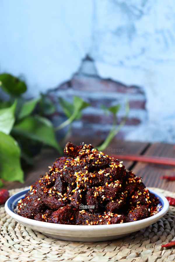 家庭自制牛肉干視頻教程(自己在家怎么做牛肉干)