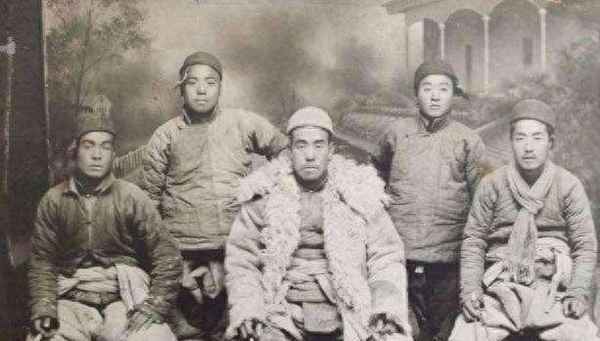 湘西土匪老大是誰_湘西土匪老大是誰呀